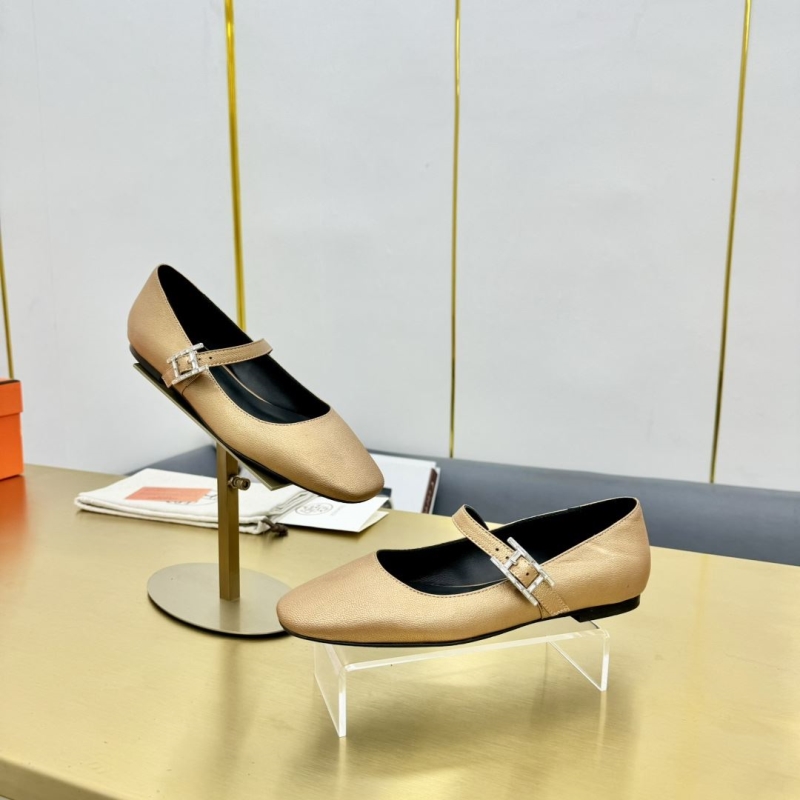 Hermes flat shoes